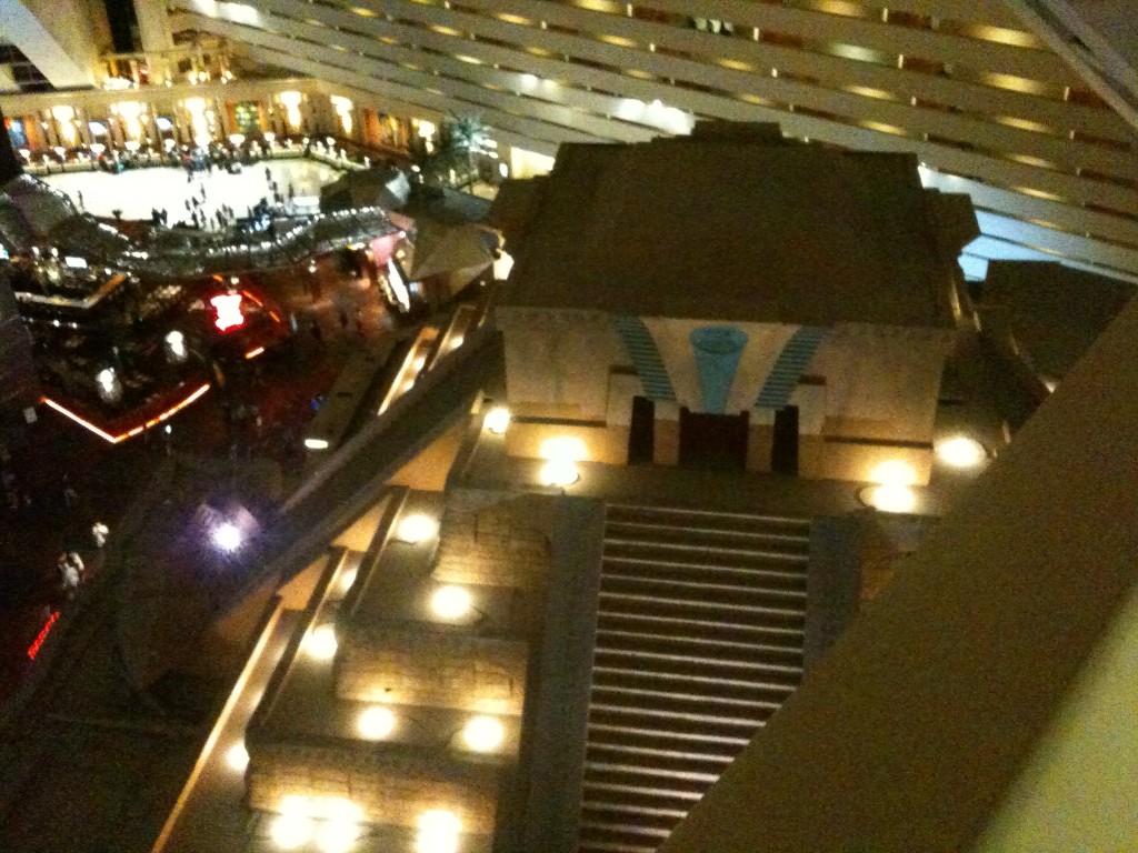 This ... Looks kind of Central American to me - Luxor interior, from the 16th floor